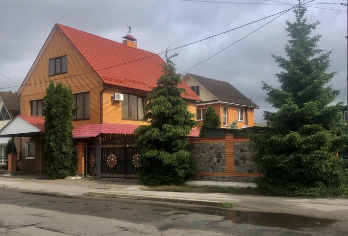 Будинок +комерційне приміщення - фото 1