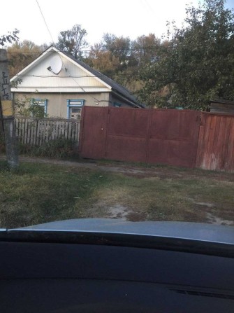 Продаж будинку в тихому місті - фото 1