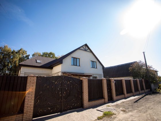 Продаж будинок ,10 сот землі, єВІДНОВЛЕННЯ Старий Білоус