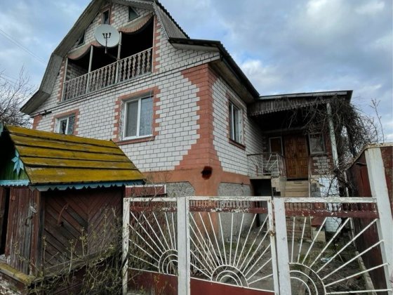 Продам    будинок     . Сновск