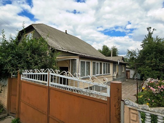 Продам будинок в м. Борзна Борзна