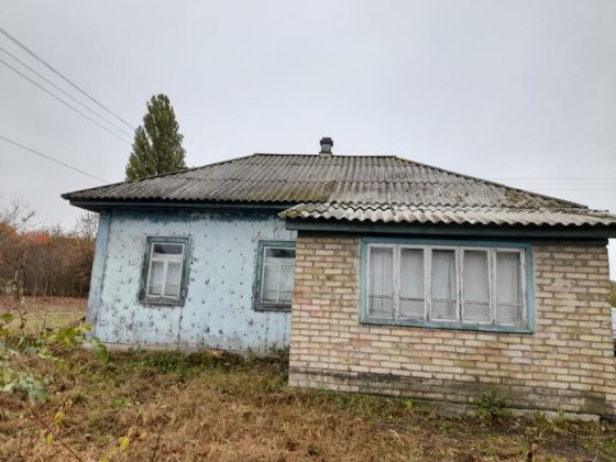 Продається житловий будинок із земельною ділянкою Крехаев