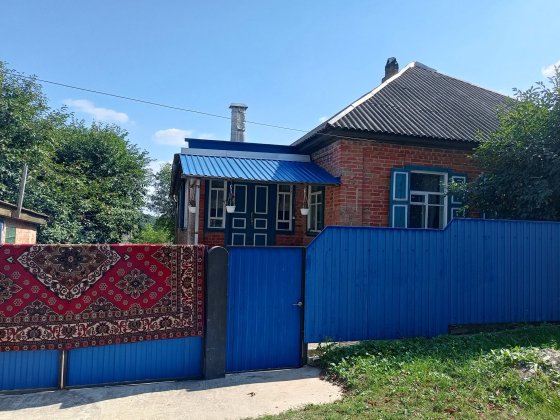 Продам хороший будинок Ладан