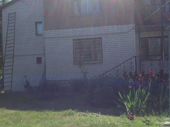 Заміський шикарний цегляний дім з садом Нова Басань