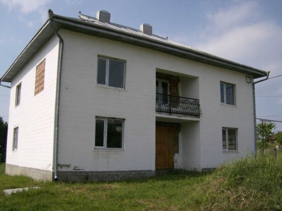 Продається будинок Сторожинец