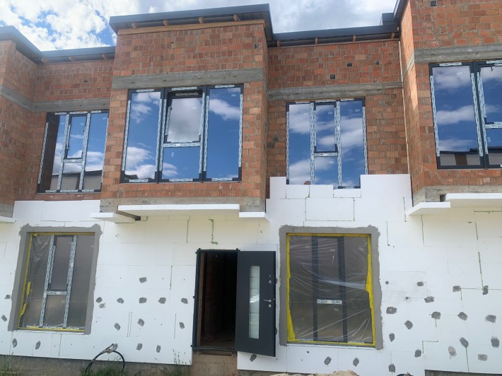 Продаються сучасні компактні таунхауси - фото 1