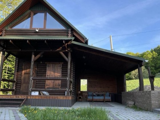 Дачний будиночок Великий Кучуров