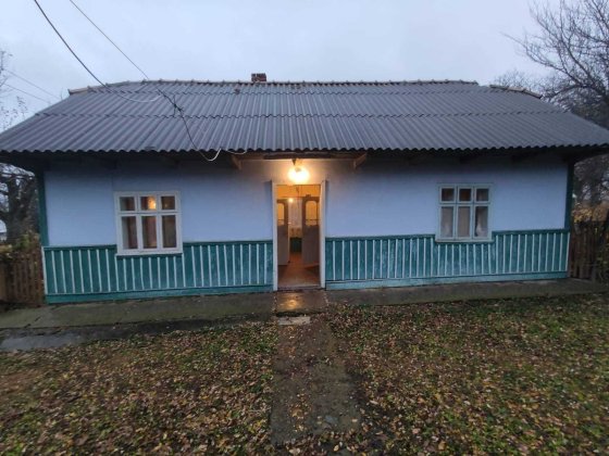 Продаж житлових будинків Кицмань