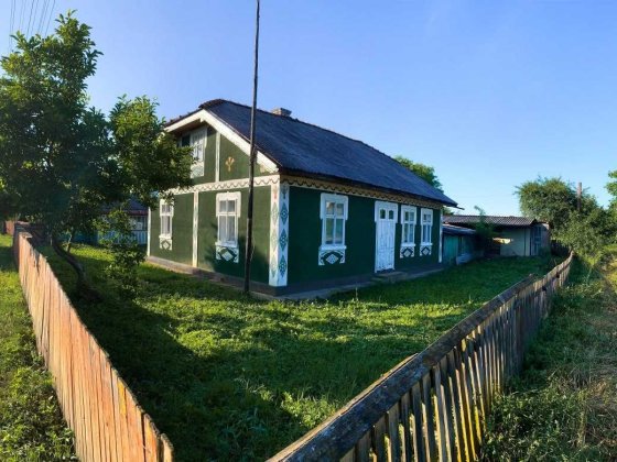 Продається БУДИНОК у с. Мілієве Чернівецької обл. Вижницького р-н. Вижница