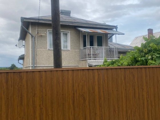 Продається будинок в Карпатах  м.Вижниця готовий до проживання Вижница