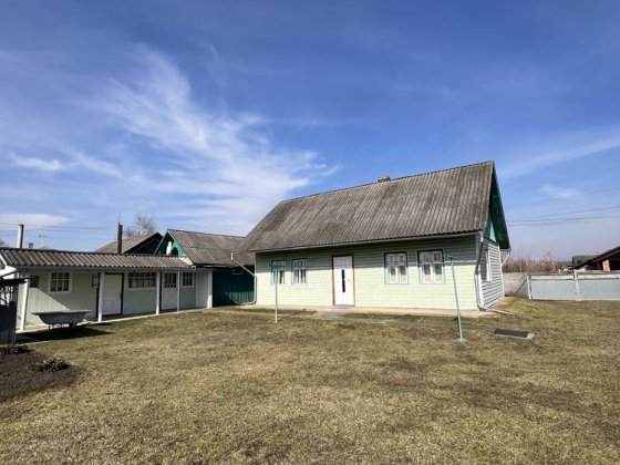 Продається приватний будинок , господарство в с. Шипинці Шипинцы