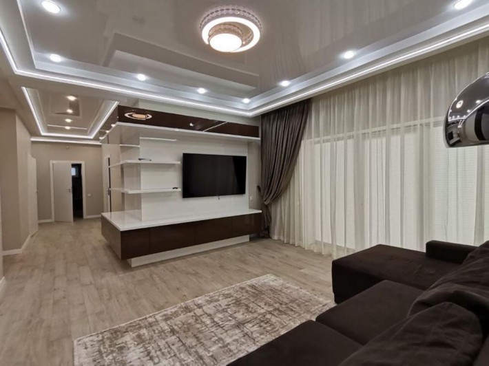 Будинок на Великому Лузі - фото 1