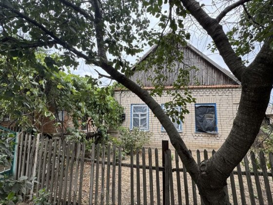 Продам будинок в смт Комишуваха Камышеваха