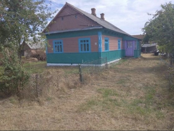 ТЕРМІНОВО!!Продається будинок і земельні ділянки біля озера Світязь Пульмо