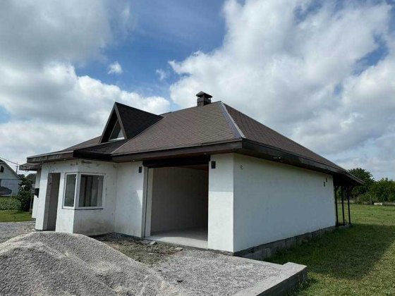 Дом Куриловка , Новострой ,Днепр обл.Петриковский р-н. Куриловка