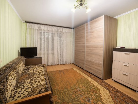 Продаж 1-кімнатної квартири на вул. Харченка Євгена, 27, Дарницький район Киев