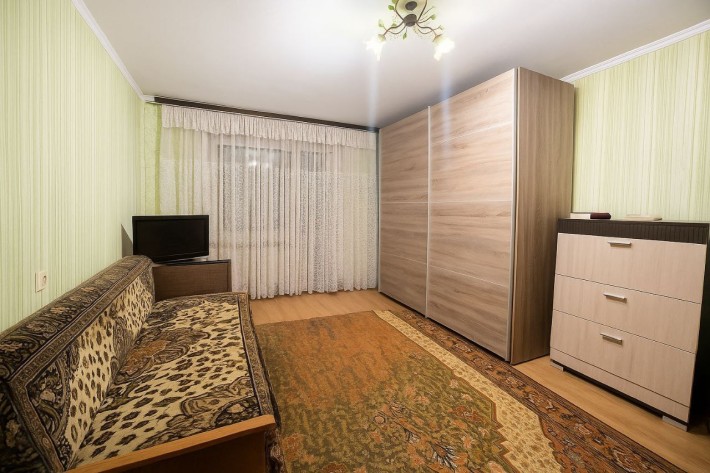 Продаж 1-кімнатної квартири на вул. Харченка Євгена, 27, Дарницький район - фото 1