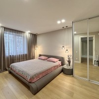 Продаж 3-кімнатної квартири в Подільському районі, вул. Костянтинівська, 51. Центр Подолу. Без коміс Киев