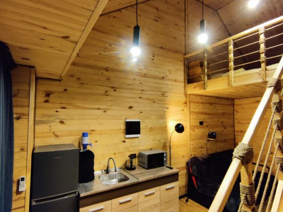 Подобово квартира, затишний дворівневий номер Павлоград