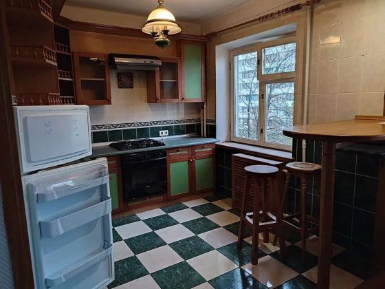 Продаж 2-к квартири вул. Березняківська 24 Киев