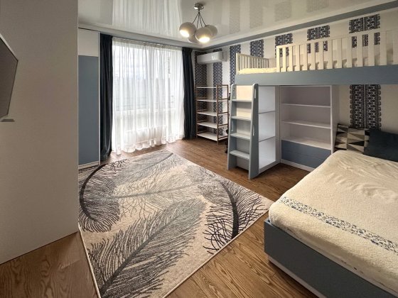 Продається 3-кімнатна квартира в ЖК Відпочинок вул. Анатолія Петрицького, 21