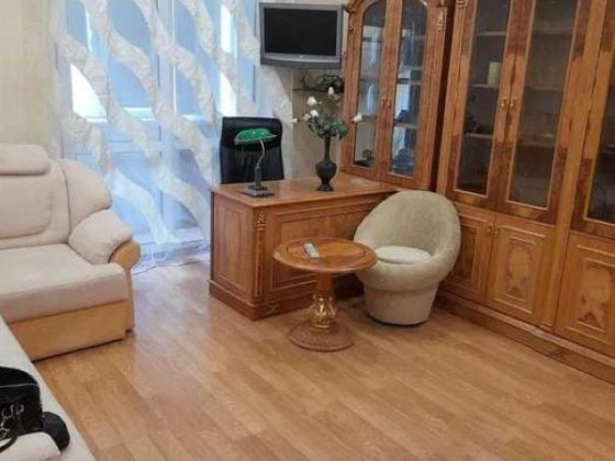 Продаж 1-к квартири вул.Лейпцизька 2/37, Печерський район Киев