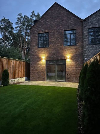 Продаж тауну з газом район Бучанського парку. - фото 1