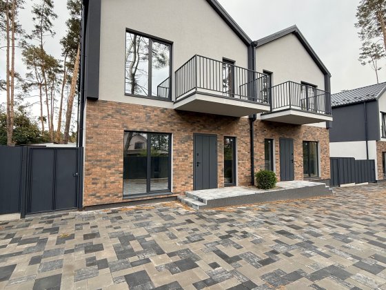 Найкращій на Мою Думку Дуплекс в Місті Буча. Індивідуальне Газове. Буча