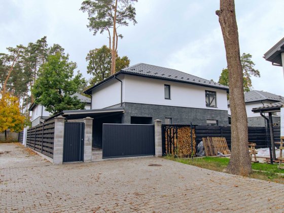 Продаж будинку 150 м² з чистовим оздобленням на 5 сотках. Газ Буча