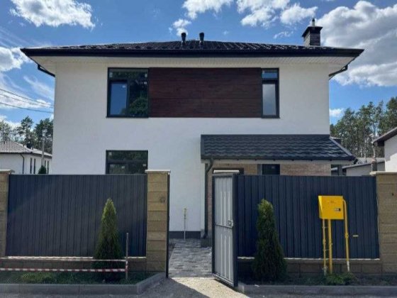 БУДИНОК з чистовой обробкою у Лісовой Бучі. Топова локація. Буча