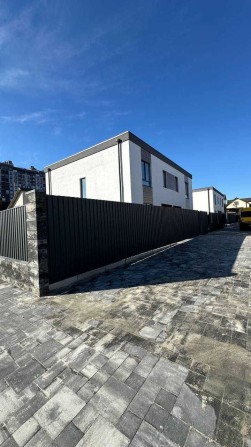 Дуплекс навпроти Авеніру у Бучі. 126м2 + підвал, 2,6 сотки. ГАЗ є! - фото 1