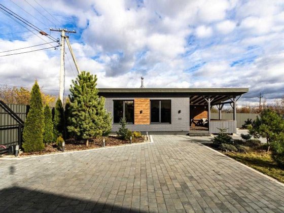 Продається однокімнатний будинок з ділянкою Локація Дем`янів Лаз Ивано-Франковск