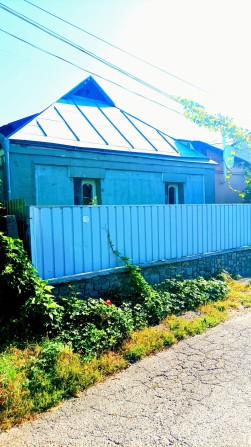 Продаж будинку в центрі. - фото 1