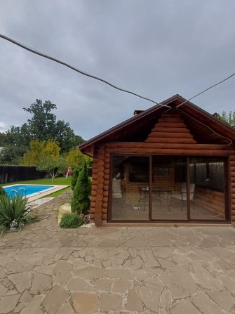 Продож приватного будинку с басейном - фото 1