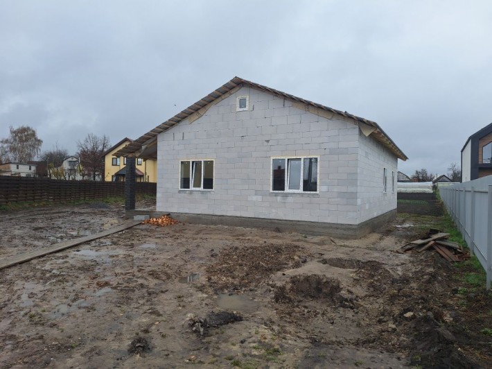 Будинок 96 м з комунікаціями +4,5 с Київський шлях м.Бориспіль - фото 1