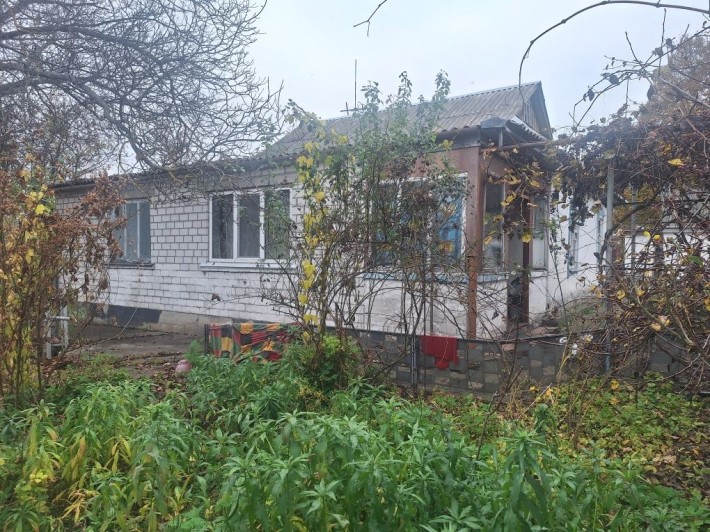 Будинок 97м з ГАЗОМ +10 соток центральний район м.Бориспіль - фото 1