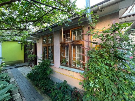 Продам частину будинку в центрі міста Івано-Франківськ