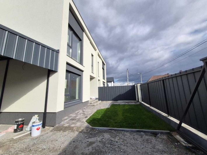 Таунхауз поруч з парком Олександрія - фото 1