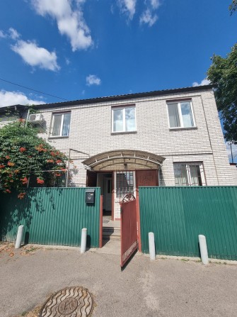 Продам будинок в центрі міста - фото 1