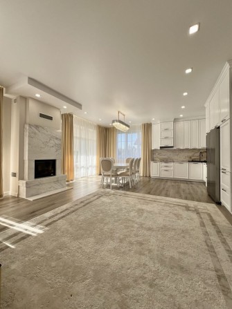 Продається будинок біля озера - фото 1