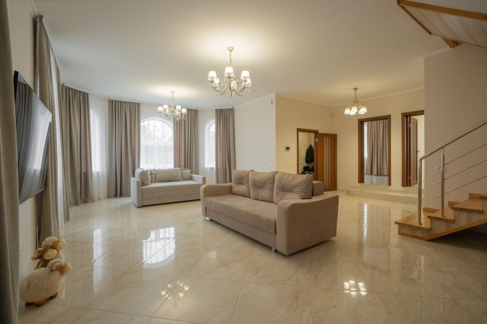 Продам будинок в Броварах - фото 1