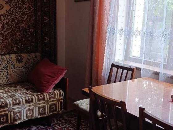 Продам цегляний будинок у житловому стані, район Будівельників Івано-Франківськ