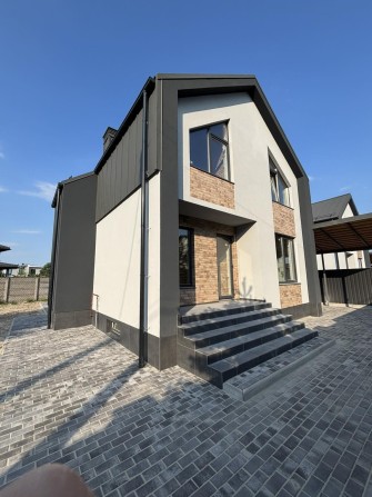 Новий котедж біля лісу в самому елітному районі Броварів ЖК Купава! - фото 1