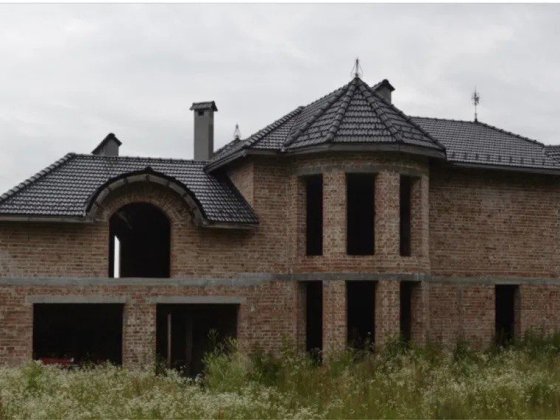 Сучасний будинок 580 м² із гаражем і терасою, 10 хв до центру Ивано-Франковск