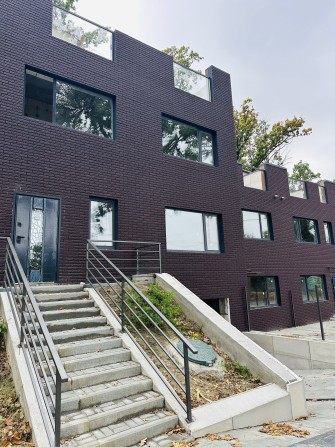 Таунхаус  м. Буча, Києво-Мироцька 123 З, ДЕРЖАВНІ програми! - фото 1