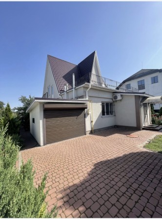 Продаж будинку  в центрі міста - фото 1