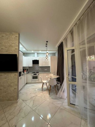 Таунхаус з ремонтом біля Центрального парку Ірпінь - фото 1