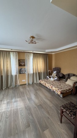 Кирпичный дом с газом, с ремонтом. Большой участок. 7км до Киева. 2% - фото 1