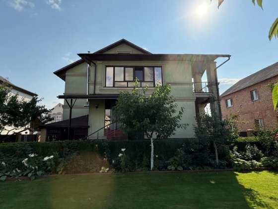 Продам будинок у Броварах, р-н Зелена Поляна | 390 м² | 8 соток Бровари