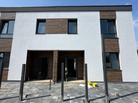 Дуплекс з бомбосховищем в центрі Бучі. Буча